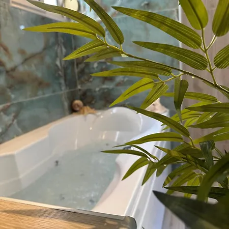 Gjonis House Апартаменты Саранда